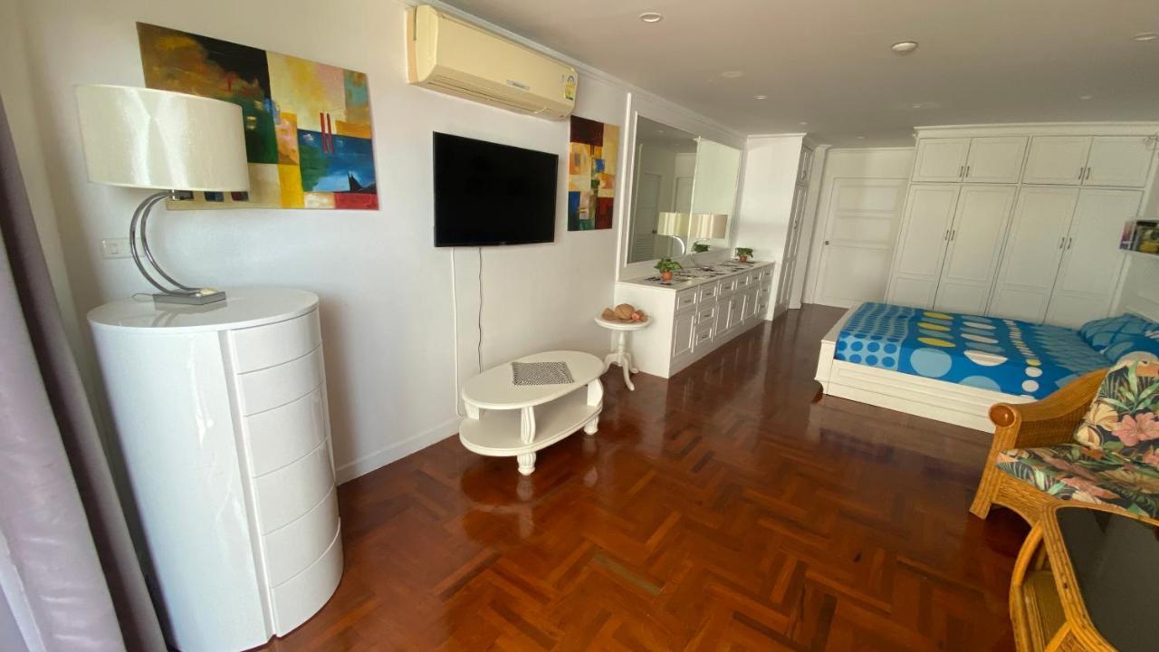 Sky Beach Beachfront Pattaya Εξωτερικό φωτογραφία